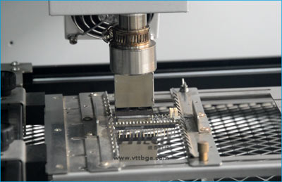 BGA返修焊接時出現連橋和焊料成團的原因